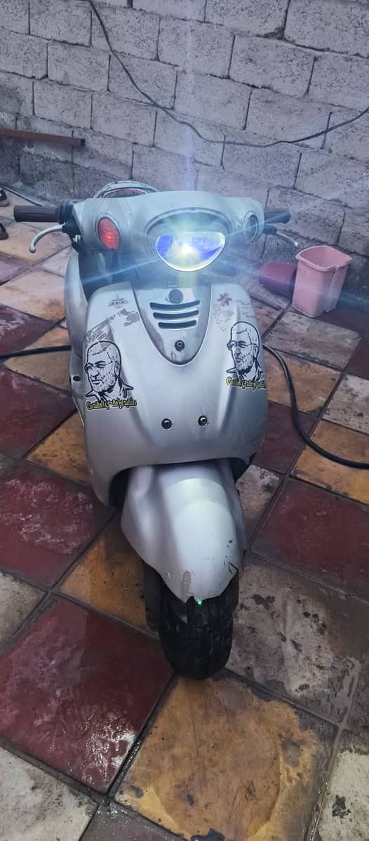 بوليس مراوس بيراني نضيفه حتا لو اطي فرق مكينه جديدة بل باكيت نقواصات دراجا فقط بنجر وكعكة تواصل خاص أو عل رقم ***********
