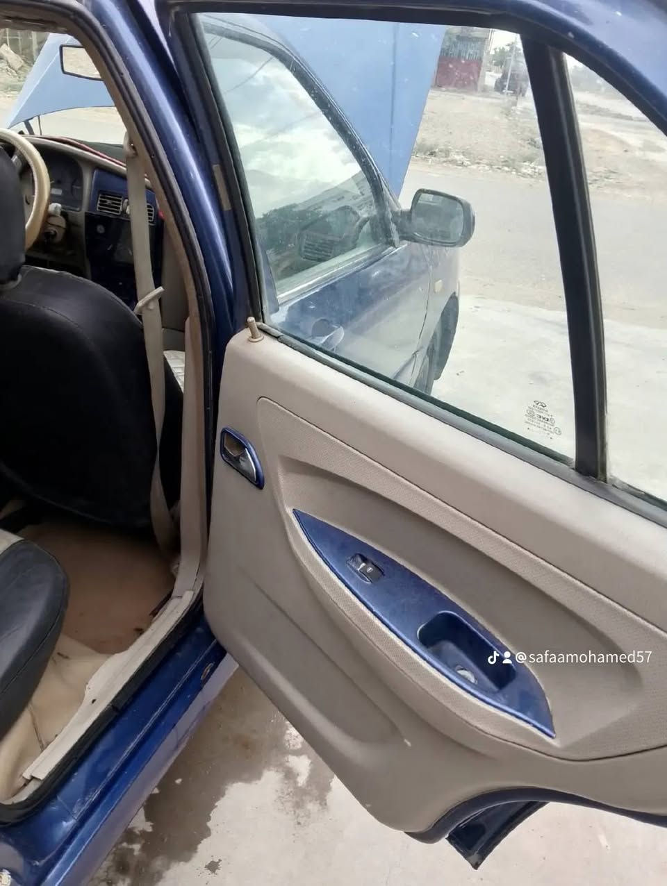 شيري موديل 2011 مصبوغ عام رقم بغداد دولي بأسمي مكان بغداد جاهزة محرك كير تبريد تخم  شاشه دوشمه جلد بيها السعر35اتصال‏‪0777 686 0355‬‏
