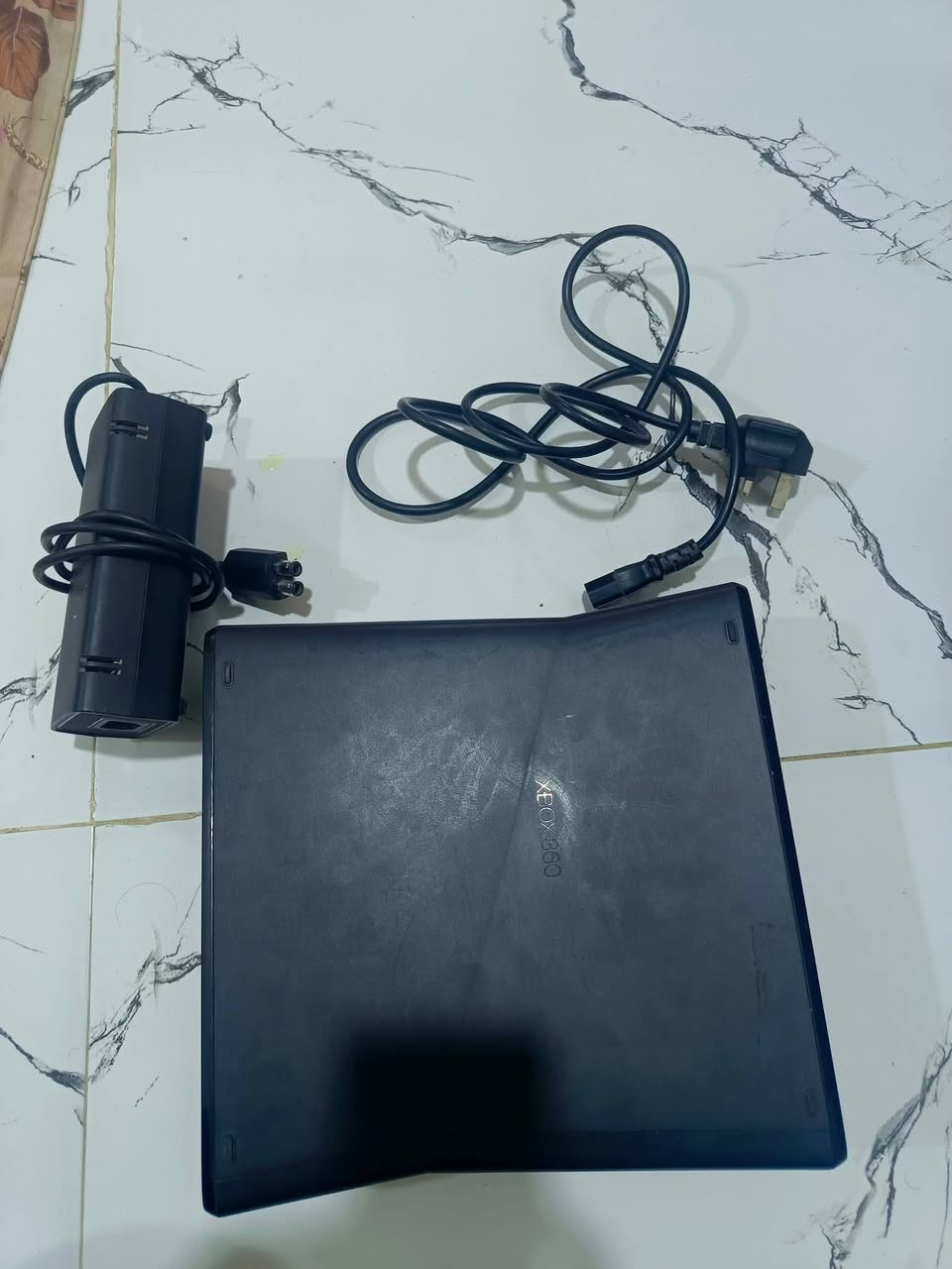 السلام عليكم 

جهاز اكس بوكس 360 سلم

الجهاز نضيف جدا

مهكر بي خير من الله العاب

ويا يدتين 

سعرة 120 وبي مجال 

تواصل ***********

#مكاني ميسان
