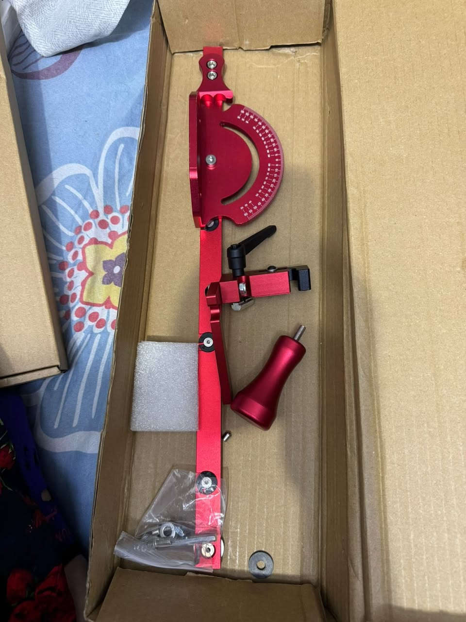 السلام عليكم
قطعه بهل شكل الي تفيده يكتبلي تم 25 واصل


**إذا كنت صاحب هذا الإعلان وتريد حذفه لأي سبب، رجاءا أرسل رسالة إلى الدعم الفني**