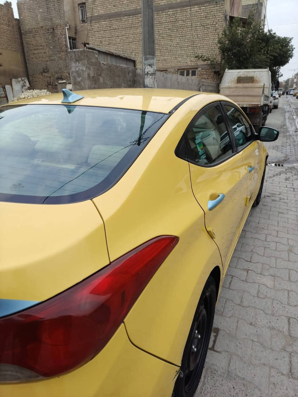 النترا موديل 12 وارد كفالة عامة  السعر 95 بي واتساب *********** بغداد بسماية
