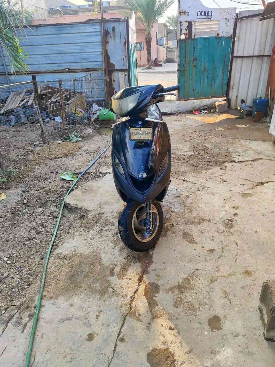 ماكس ١٤٠ مجفتة مرة وراجعه جديد
شغالة هندر ،كهربائيات موجودة بس ظفيرة تربط حتى باتري بيها بس تربط ترجع تشتغل سلف ٢٢٥ قفل ***********
