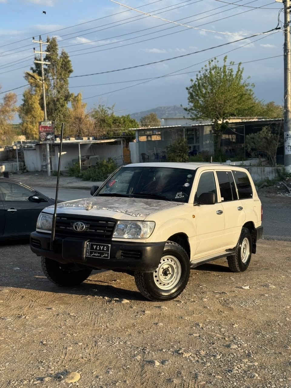 ماشالله 🤍

مۆنیکا 2002
 5 پارچەی بۆیاخ لە سەر ساخە بێ دەعم و لێدران 
سەقف بەشەرت بێ بۆیاخ
تەبرید لە سەر سویج
گێر و مەکینە و اکسل بەشەرت 
نرخ 90 گلا و مەجالێکی برایانە
ژ.م ***********
ژ.م ***********
