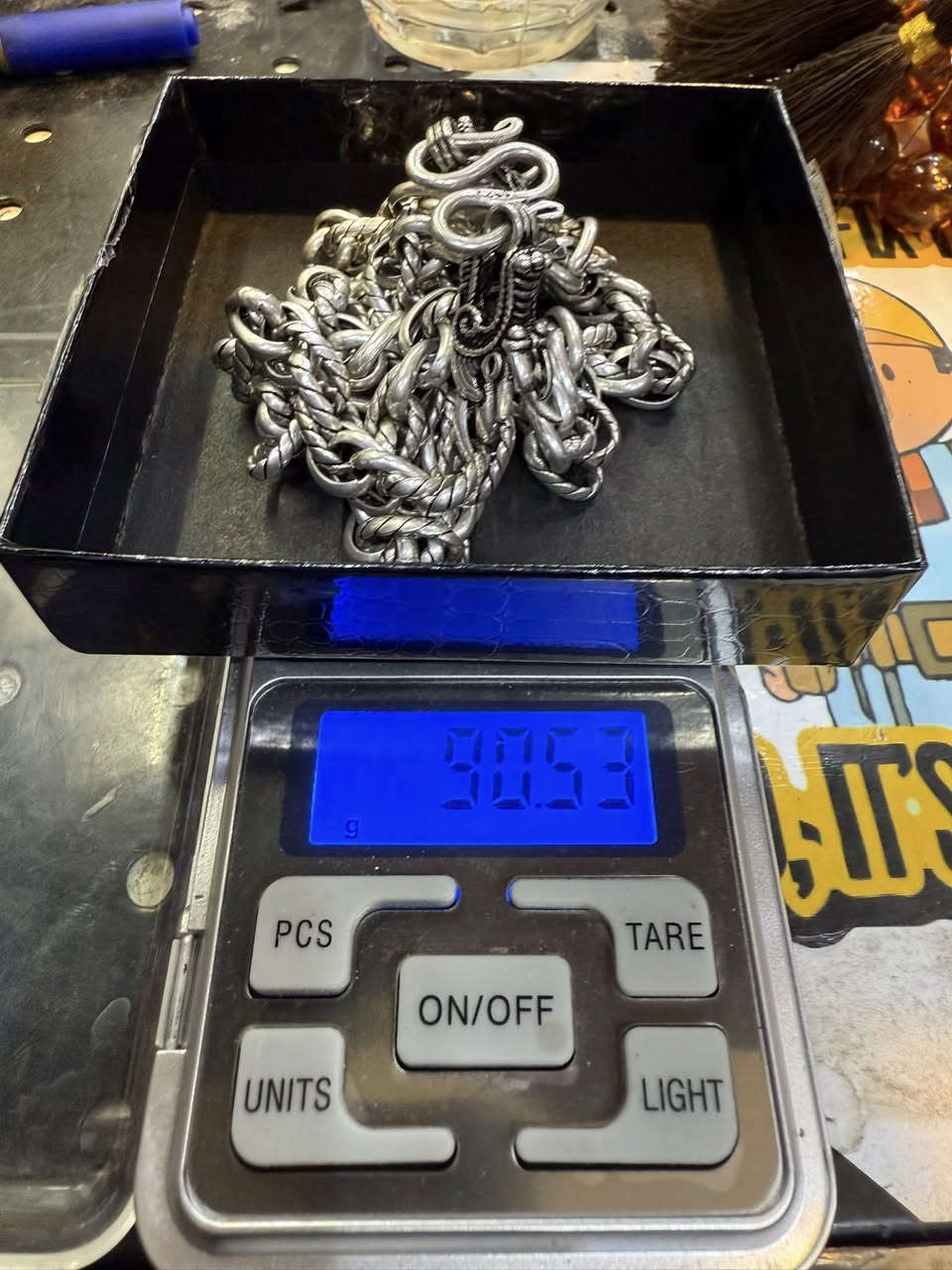 السلام عليكم سبحه كهرب روسي
+ زناجيل فضه الوزن موجود *********** واتساب
