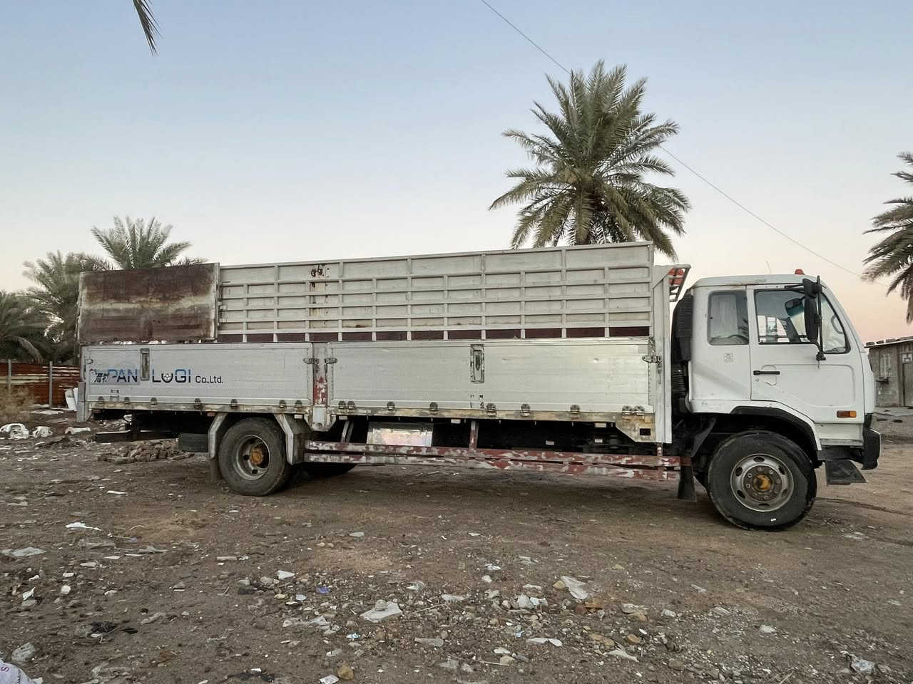 نيسان يودي وارد امريكي فول مواصفات فحل 8برغي  موديل2007اصل طول 8متر بدي تفصال اصفاح ياباني تخم تاير 22ونص مكينة سوبر 7كير تانكي كاز 600لتر تبريد تدفئه كشن هواء سايد بريك هواء رقم واسط بسمي السعر 225

‭٠٧٧١ ٠٨١ ٢٨٦٣‬
***********
