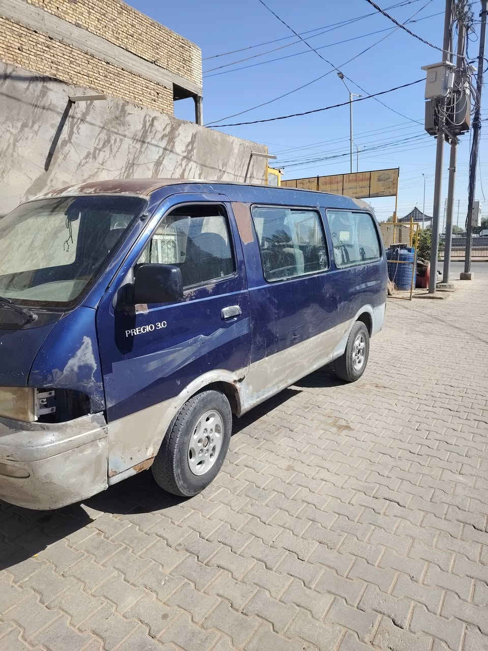 سلام عليكم كيا بريجو للبيع موديل 2000 سنويه جديده والمكان نحف مكينه كير اكسن شواصي نضيفات رقََم بغداد مصفره هئه و مرور
الاستفسار ***********
