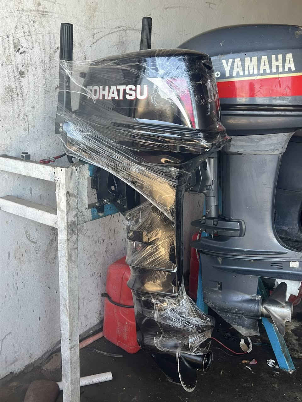 يتوفر١٨ توهاتسو سلف وحبل مديل ١٧ سعر ١٨٥٠
يتوفر ١٨ توهاتسو فقط جره مديل ٢٣فقط حبل سعرها ١٦٥٠
***********
جدد كلش على وضع الشركه 
***********توصيل موجود جميع المحافظات
