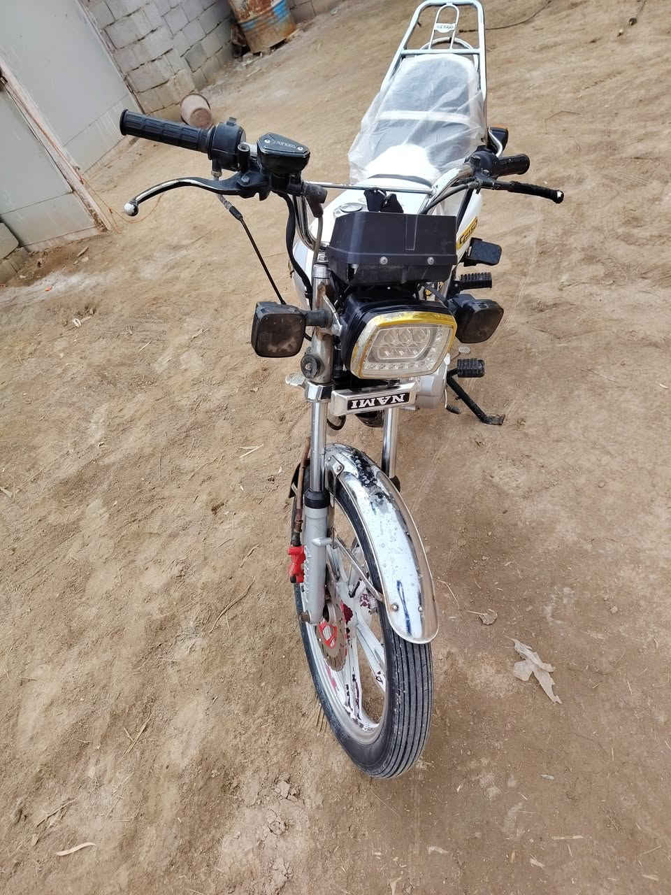 السلام عليكم سفانه للبيع موديل 2023 اوراق كفاله عامه سعر 525 بها مجال الشراي بخير ويدلل مكان بابل الحمزه الغربي اتصال /***********
