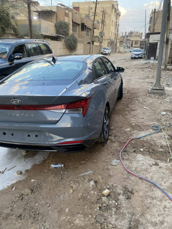 سلام عليكم
هيونداي النترا 2023هايبرد

الفئه:  ⚡️ limited

فول مواصفات1/1

1_فتحه سقف

2_رادار امامي

3_رادار جانبي

4_شاشة عداد ديجيتال

5_كامره خلفيه 

6_انظمة قياده Drive mode ثلاث وضعيات 

(Sport/Normal/Smart)

7_تحكمات ستيرن جهتين

8_هاند بريك بصمه 

10_داخل جلد ااسود

11_تدفئة  مقاعد 

12_اناره دشبول داخليه LED

13_تحديد مسار

14_مثبت سرعه

16_لايت حاجب لد

17_صندوك ذكي 

18_هايبرد 

19_بريك تفاعل اوتماتيك اثناء اقتراب من الجسم

20_سماعة bose

22_بصمه 

23_تشغيل عن بعد

24_شاحن لاسلكي 

25_ نقطه عمياء

26_حساسات اماية  ضرر مرفق بالصور

مرقم بغداد لوحه الجديده 

 السعر 170 مجال قليل

***********
