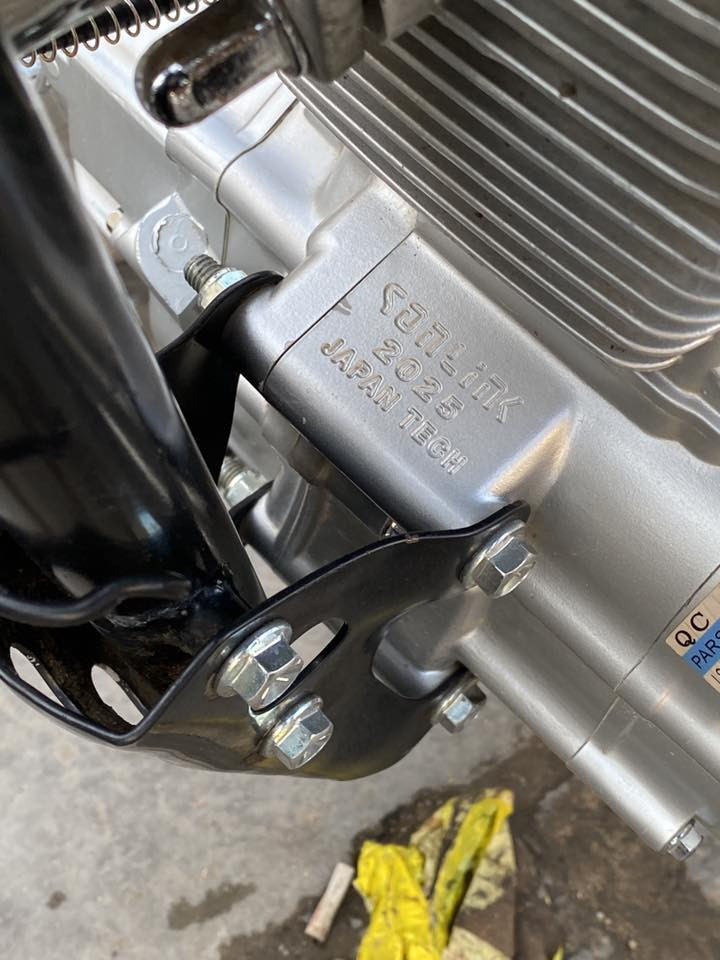 سونك موديل 2025 للبيع 

سلام عليكم دراجه 5 كير مكينه 200 سيسي حقيقي 
دراجه الحلى من الصور كلشي شغال وكآمل ما بيها نقص اوراق موجود عنوان بغداد العبيدي 

السعر 750 

‭0771 365 7960‬ مكلف بل نشر
