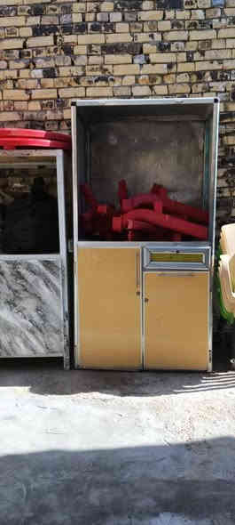 السلام عليكم ورحمه الله وبركاته
جام خان ب50
عاكسه ب50
فقط الدكمه مال الكفر الخارجي كما موضح مفقوده تتبدل 
حله طريق حله نجف 
***********
