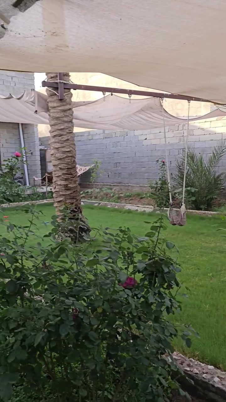 السلام عليكم 
اللهم صل على محمد وآل محمد .
بيع مستعجل 
( ٥٠٠ م ) تحتوي على دار ٢٠٠م طابق ونص.
طابو زراعي سند ٢٥ .
العنوان : كربلاء المقدسة/ عمود ٥٩/ مقابل جامعه الزهراء ع/خلف كليه الصيدله .
 جهه الدخول إلى كربلاءالمقدسة 
للاستفسار اكثر الاتصال على الأرقام(***********و *********** )
للمزيد من العروض  تابع الصفحة . #اشاره
