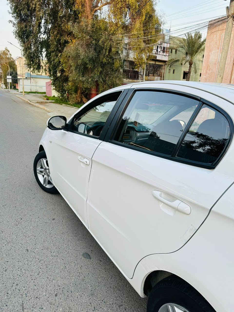 السعر مناسب 
شراي خابر ما اجاوب خاص 
للبيع سياره فاو اولى  موديل 2013 رقم سنويه وهزه ورقم  تحويل وكاله سنويه جديدثاني يوم سياره جديده كلش وكلها على وضع شركه مملعوب بيها ومتعبانه ابد كير ومحرك شرط وصرف وبخار ونضوح  مابيها سحبها حلو ونشطه فول مواصفات فول اتوماتيك بطاقه بانزين موجود تخم تاير جديد باطري جديد صدر جديد  محرك مالها زنجير مرغوب   
 بدون ضبغ  كل بشرط فحص لايتات جديد  تبريد تدفيه كل تمام ⚫️ مكان كركوك واسطي *********** كركوك, العراق
