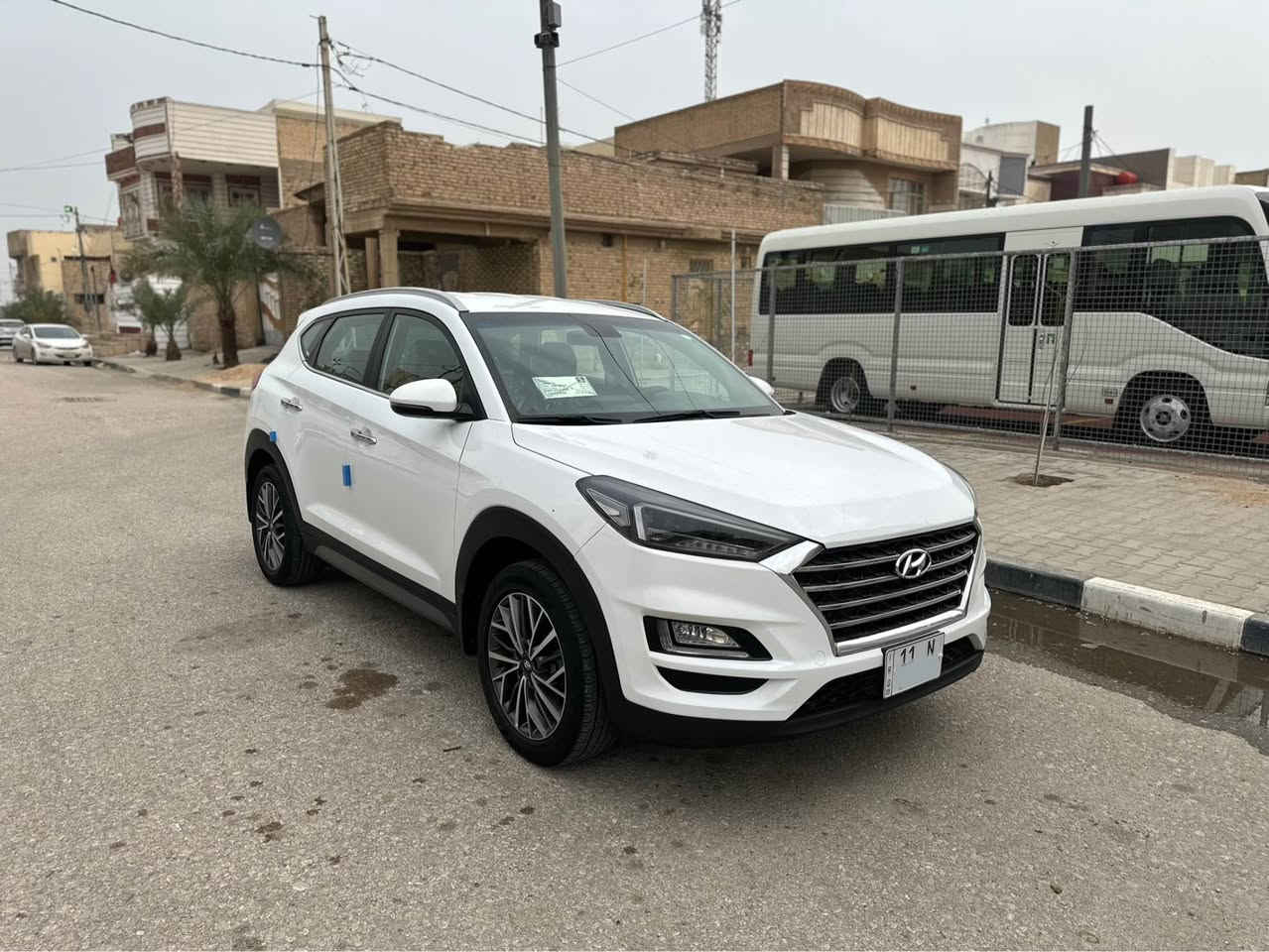 ‎السلام عليكم 
‎توكسان 2021 خليجي 
‎شركه الكاصد اصلي  🤩
‎فول مواصفات ...  1/1
‎مكفوله من الصبغ والبارد والشخوط كفالة عامه
‎ماشيه 63 الف
‎ مواصفات  
‎كشنات امامي كهرباء 2
‎دبل تحكم ستيرن
‎كشنات مخمل  
‎تبريد قطعتين 
‎ثلاث انضمام قياده عادي 
‎وسبورت ونورمان 
‎لايت خمس عدسات 
‎اريل انفكيشن 
‎شاشه كار بلي 
‎ايكو اقتصاد بانزين 
‎لد نهاري 
‎مري شفط 
‎محرك 2000 دوش  
‎كامره خلفيه دواره 
‎حساس امامي وخلفي 
‎لايت عند الاستدراه 
‎اشاير بل مري 
‎بصمه تشغيل 
‎وبصمه ابواب 
‎خمس ويل 18 
‎سايد بريك رجل 
‎سياره فول واحد عله واحد 
‎رقم بغداد  الجديد هزه جديده بإسمي
‎السعر (219$) بيها مجال بسيط
‎مكان السيارة النجف
‎رقم صاحب السيارة
*********** النجف, العراق
