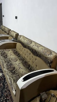 تخم 20 مقعد • نضيف • بلا جلخ