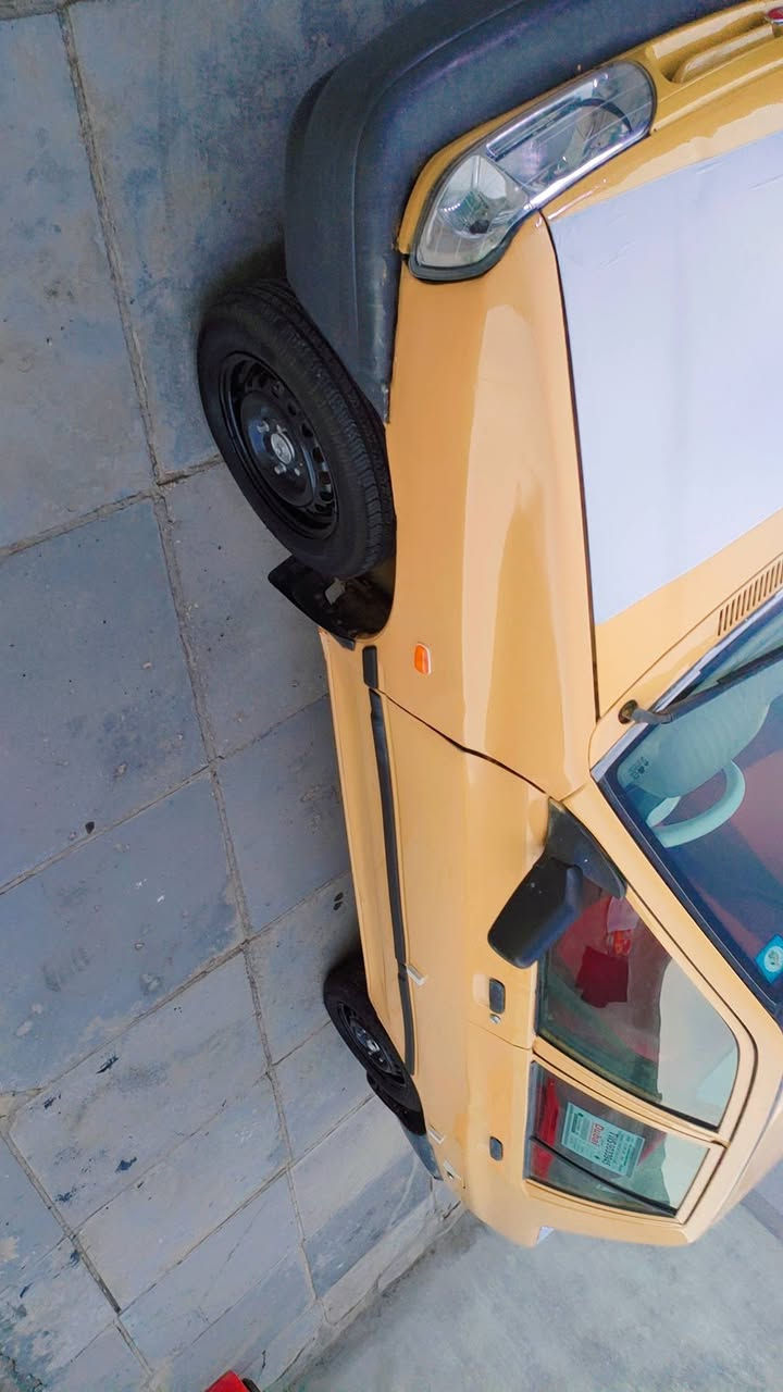 السلام عليكم سايبه موديل 15 سياره خير من الله جاهزه من كلشي كير مكينه حداديه تخم تاير غرفه جديده سنويه مجدده لل 2031 هزه جديده  ارقام نكليزي بغداد سياره جديده مال جناي مداور ثاني يوم 

مكان السياره الديوانية مركز 

السعر 32 وبيها مجال 

***********
