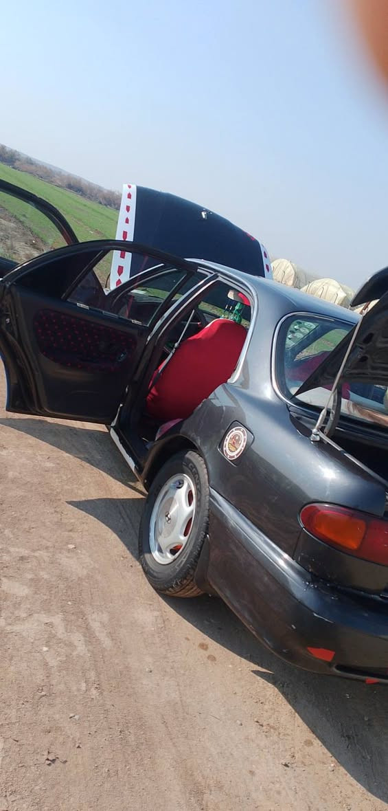 سياره سوناتا 2 للبيع موديل 95 كيرو مكينه جديد حداديه صدر امامه خلفي جديد مقفوله سعره سياره خاص رقم        0 7 8 2 5 4 5 4 4 0 1
