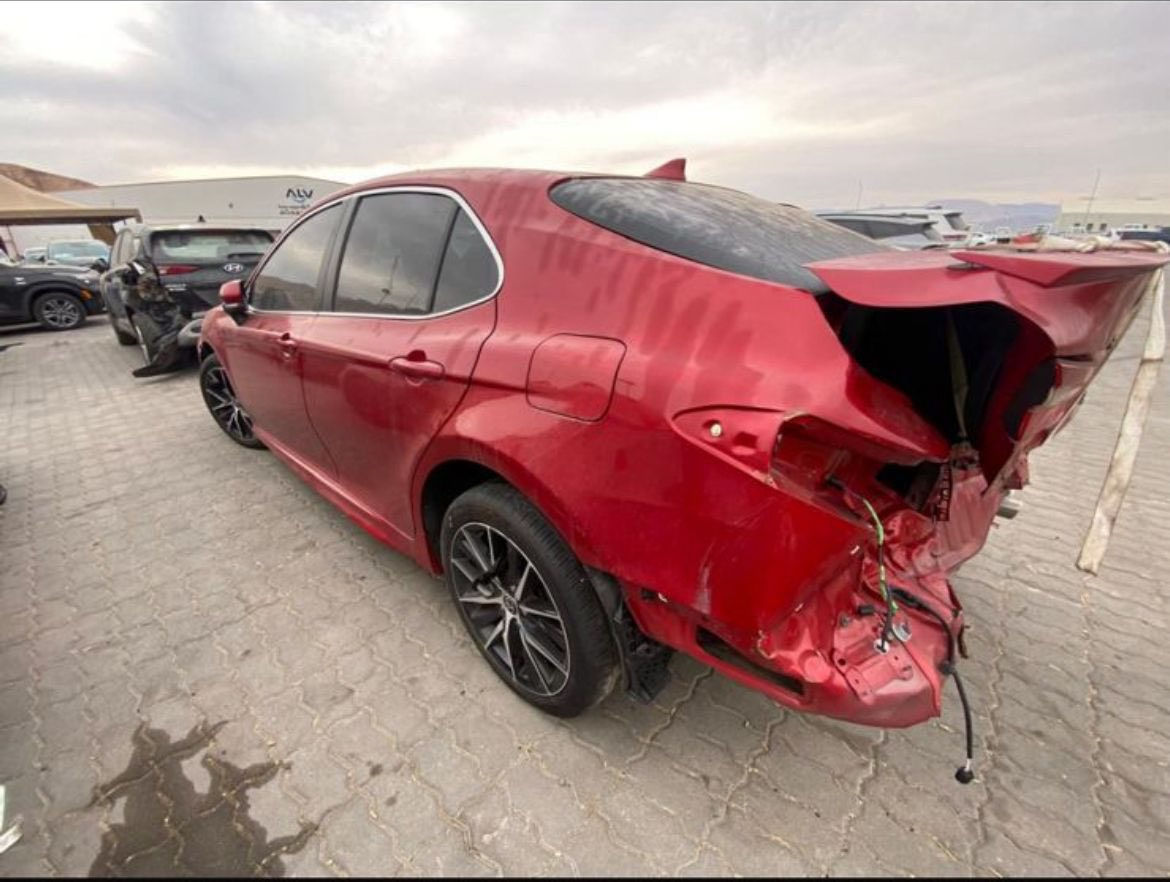 تويوتا كامري 2023 +SE   (وارد امريكي)AWD

: العداد:35  الف ميل   مواصفات : كشنات جلد فتحه سقف 

 ، كشنات كهرب ، تدفئة بالكشنات 

و هيتر بالسترين ،تحديد مسار كروز سرعة 

، شيفتات بالستيرن ، رادار امامي خلفي و نقط عمياء  

وضعيات قيادة حساسات ، بصمة تشغيل عن بعد 

السيارة بدون دواخل بدون ايرباك قطعه وحده صبغ 

تعديل بارد بالجاملغ  الخلفي 

السيارة رقم بغداد 

السعر : 228 وبيها مجال شي بسيط بغداد حي الاساتذا 

 للتواصل: ***********
