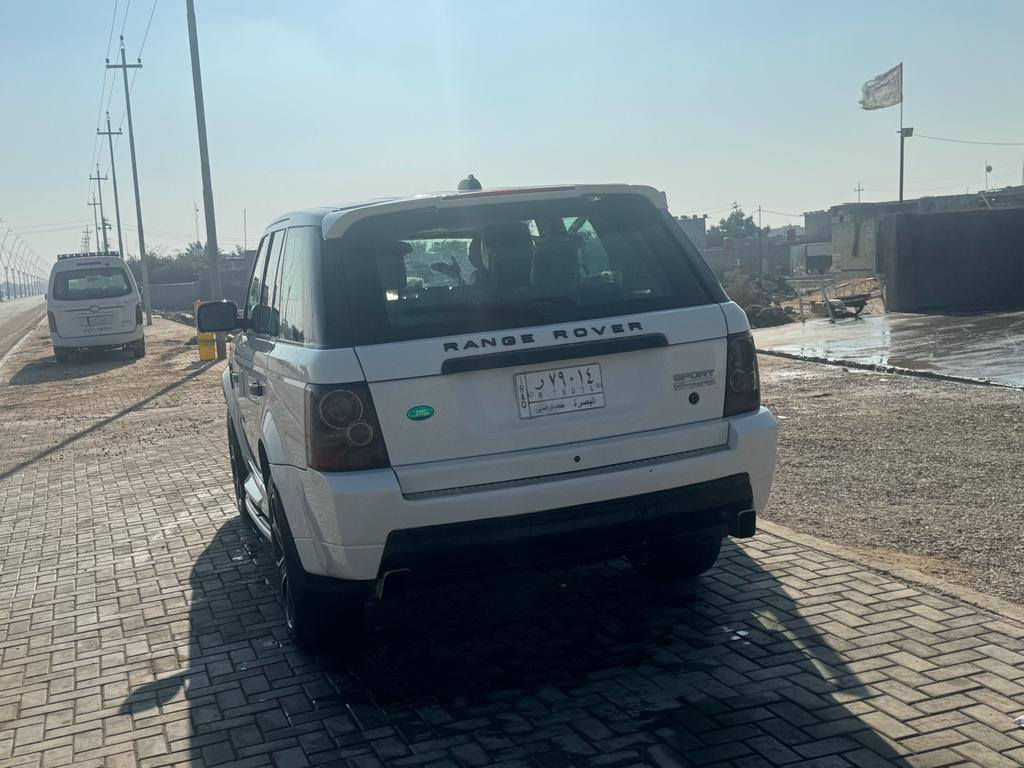 السلام عليكم ورحمة الله وبركاته من رخصت الجميع للبيع سياره رانج موديل 8 محدث 13 سياره نظيفه وجاهزه من كلشي مواصفات خليجي كل المواصفات داخل المنشور اي استفسار اتصل على الرقم *********** السعر 150$ رقم بصره اي استفسار انه بالخدمه. تحياتي
