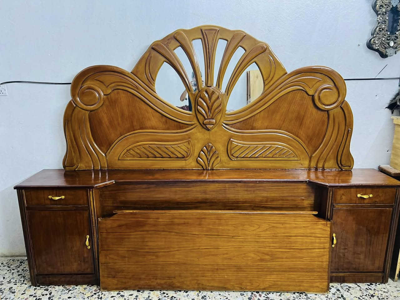 السلام عليكم
غرفه ام  الخمسه تسكام  ضهر جرجوبه الصطوحه بلوك شغل ثكيل سعر 600 وبيها مجال بسيط
العنوان بغداد مدينه صدر و  اكو توصيل 🚚.


**إذا كنت صاحب هذا الإعلان وتريد حذفه لأي سبب، رجاءا أرسل رسالة إلى الدعم الفني**