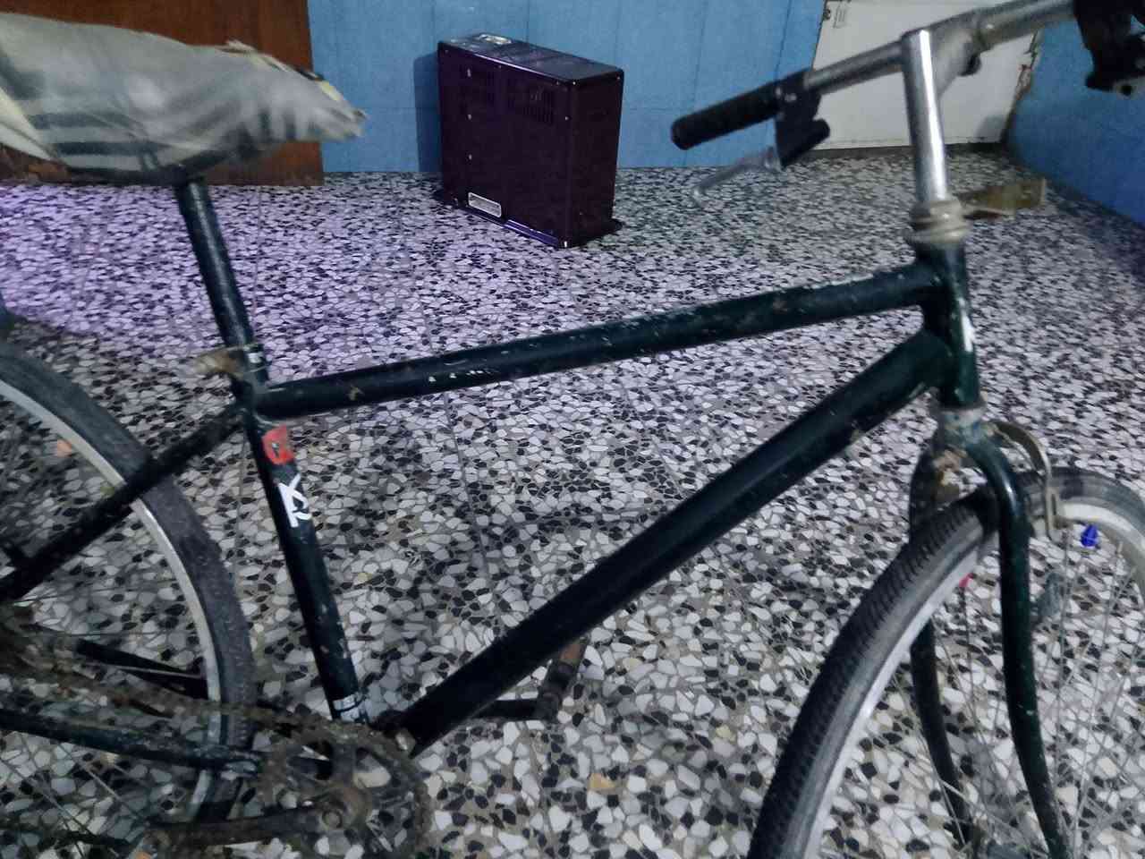 السلام عليكم بايسكل c700نضيف سعر 35 مكاني بغداد البياع تقاطع درويش ***********واتساب فقط
