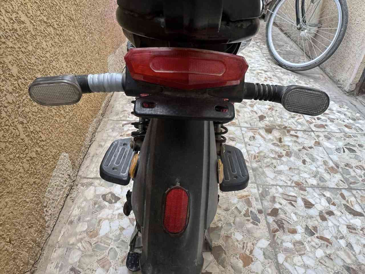 بسبب الوعود الكاذبه
دراجه للبيع حجم 20 نوع البطاريه (خمس بطاريات ولي صغار)
الدراجه تمشي 99 بس مو سرعه فعليه الدراجه نظافه 95 بس الأشياء البسيطه أمامك سعرها 300 وبيها مجال العنوان الكريعات قرب قاهر الاسعار


**إذا كنت صاحب هذا الإعلان وتريد حذفه لأي سبب، رجاءا أرسل رسالة إلى الدعم الفني**