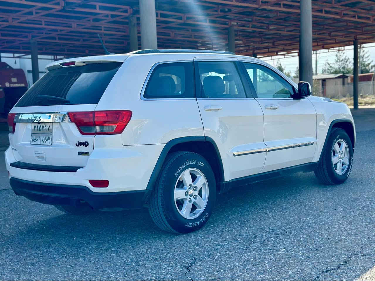 لاريدو موديل ٢٠١٢ 
تاك اكسل
سةنةوي تازةية گيرو مةكينة بةشةرت نةكراوةتةوة
بةناوي خومانةوةية چوار تايةي لوكي بو بةستراوة  
ئاپاد و كاميرا دةعامي بو دةعامي بةشةرت 
٢٢٥٠٠٠ كيلومةتر روشتوة 
نوكي بونيدةكةي بوياخة بي ناو كرتن
***********
*********** السليمانية, العراق
