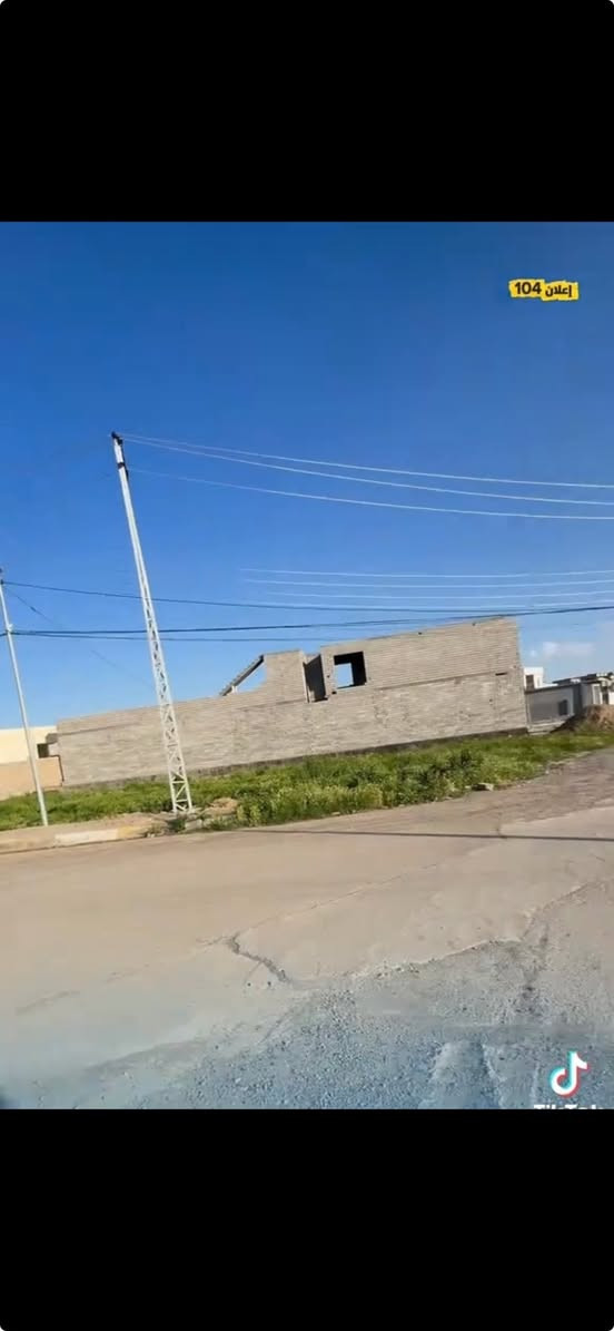 قطعة ارض زراعي للبيع  مساحه ٦٠٠ ركن على الطريق ارئيسي طريق تقاطع الخصم اجميله  واجه 20نزال 30  واصل مي كهرباء تبليط السعر 45 مليون الستفسار على ارقم ***********
