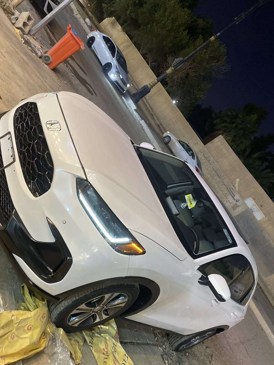 للبيع
Honda HR-V 2024 – هوندا 

📍صلاح الدين - سامراء

⸻

تفاصيل السيارة:

• ضرر جاملغ وحافة البنيد فقط

• ممشى:10 الاف

• أعلى فئة – Full Option

⸻

 المواصفات الرئيسية:

• دخول ذكي + تشغيل عن بُعد

• فتحة سقف سلايت

• كشنات جلد مع تدفئة وتحكم كهربائي

• ستيرن جلد مع تسخين (Heated Steering)

• أنظمة رادار:

 – رادار أمامي

 – رادار جانبي / نقطة عمياء

 – رادار خلفي

• حساسات أمامية وخلفية

• مرآيا بخاصية التسخين مع إشارات

• نظام مساعدة البقاء في المسار

• أنظمة أمان: ABS / مانع انزلاق /

⸻

بدون  رقم

السعر :  160 قابل للتفاوض

📞 للتواصل والاستفسار:

***********
