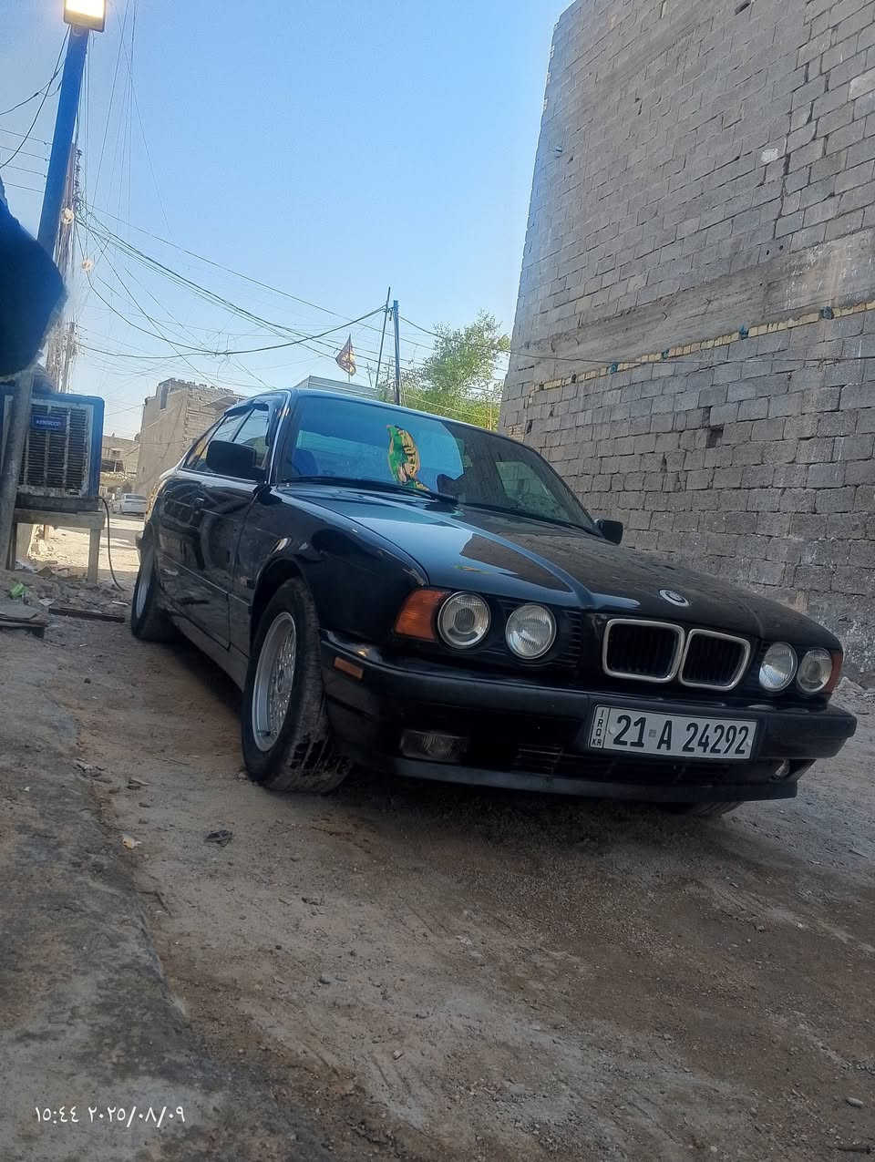 سلام عليكم 
BMW525
موديل 1994 وارد ياباني محرك مسكر تك فانوس فول عدا فتحة بدون ضربة رقمهة سليمانية تحويل أو وكالة 
$70 وبيهة مجال  
مكانهة بغداد شهداء البياع
للاستفسار ***********
