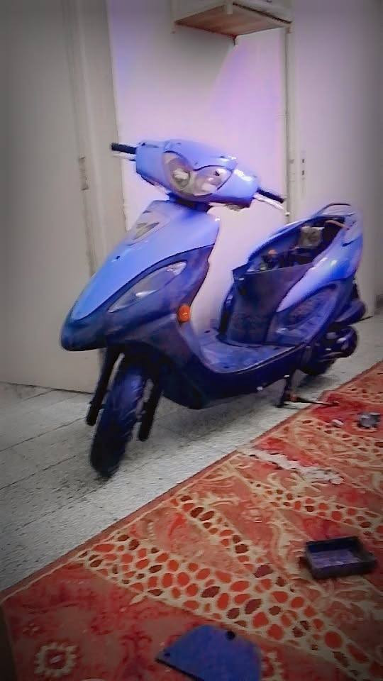 السلام عليكم دراجة لا بيع الدراجة نضيفى كاملة من كلشي كشنهة جديد الدراجة لابيع بدون مراوسة السعر خاص نكرة سلف كابريتر مو نوزل رقم دلفوني***********
