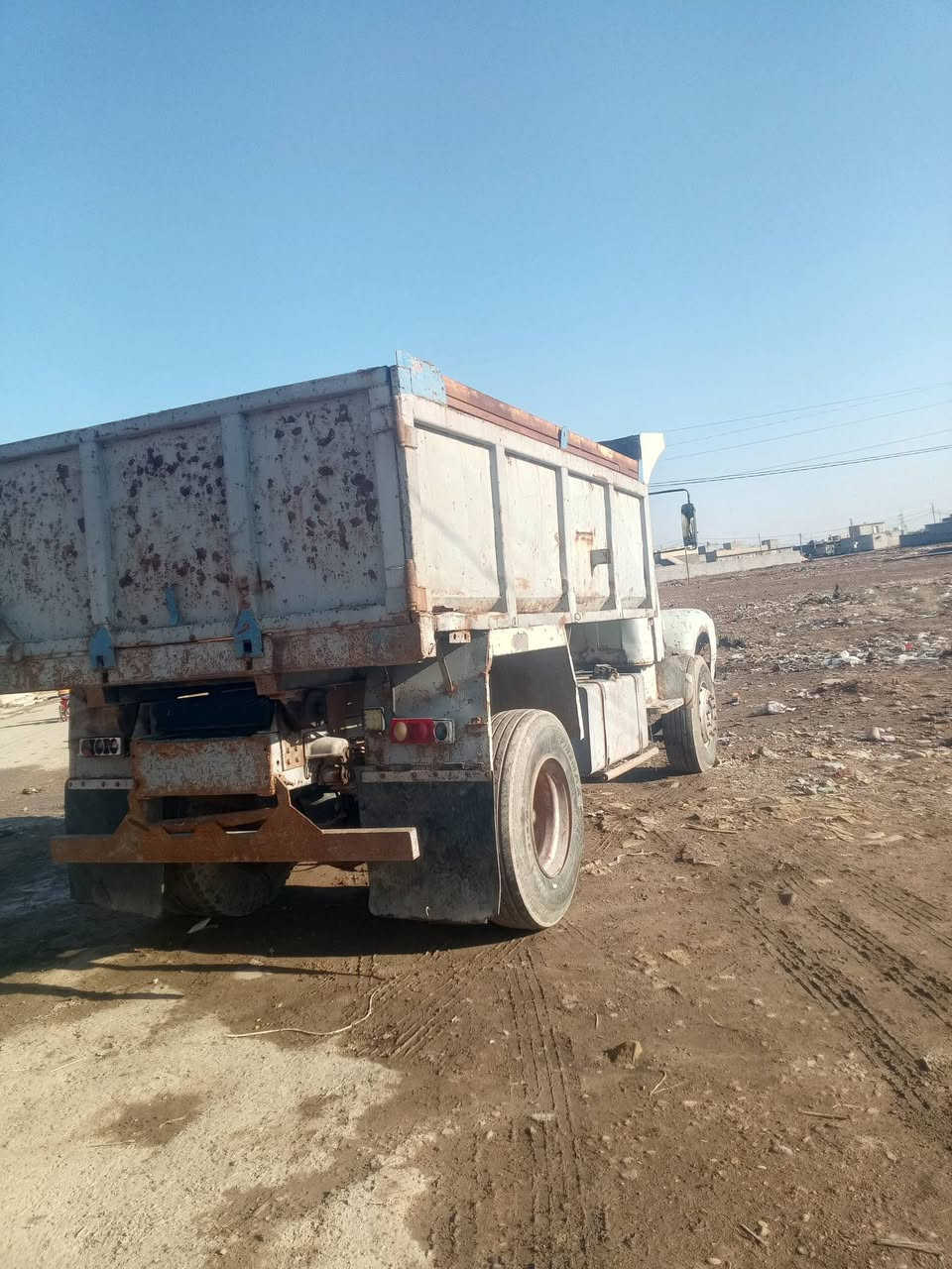 السلام سكاني للبيع السفسار
على هاذ الرقم 

***********

مكلف بنشر
