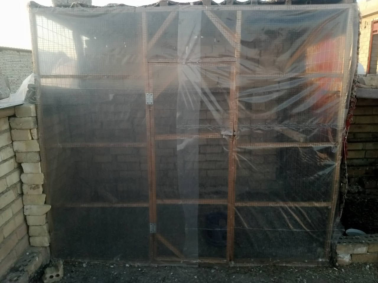 سلام عليكم اخوان واجهيه للبيع الي يريده بخدمته ***********
