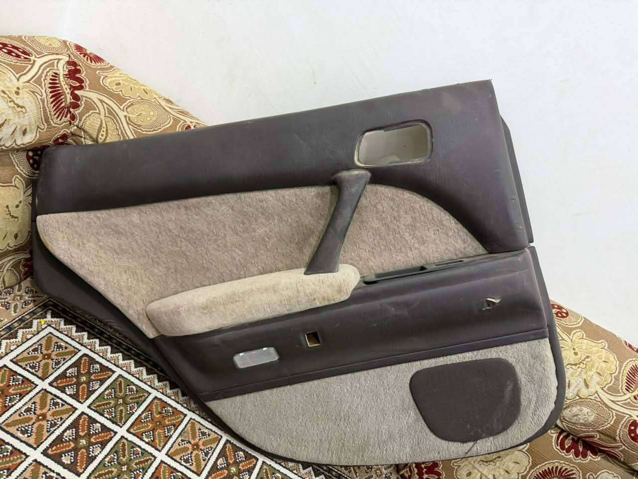 سلام عليكم بطاين بطه للبيع لون جوزي  سعر 300  مكاني الناصريه مركز ما عندي خدمة توصيل الاستفسار الاتصال ع الرقم *********** مكلف بنشر
