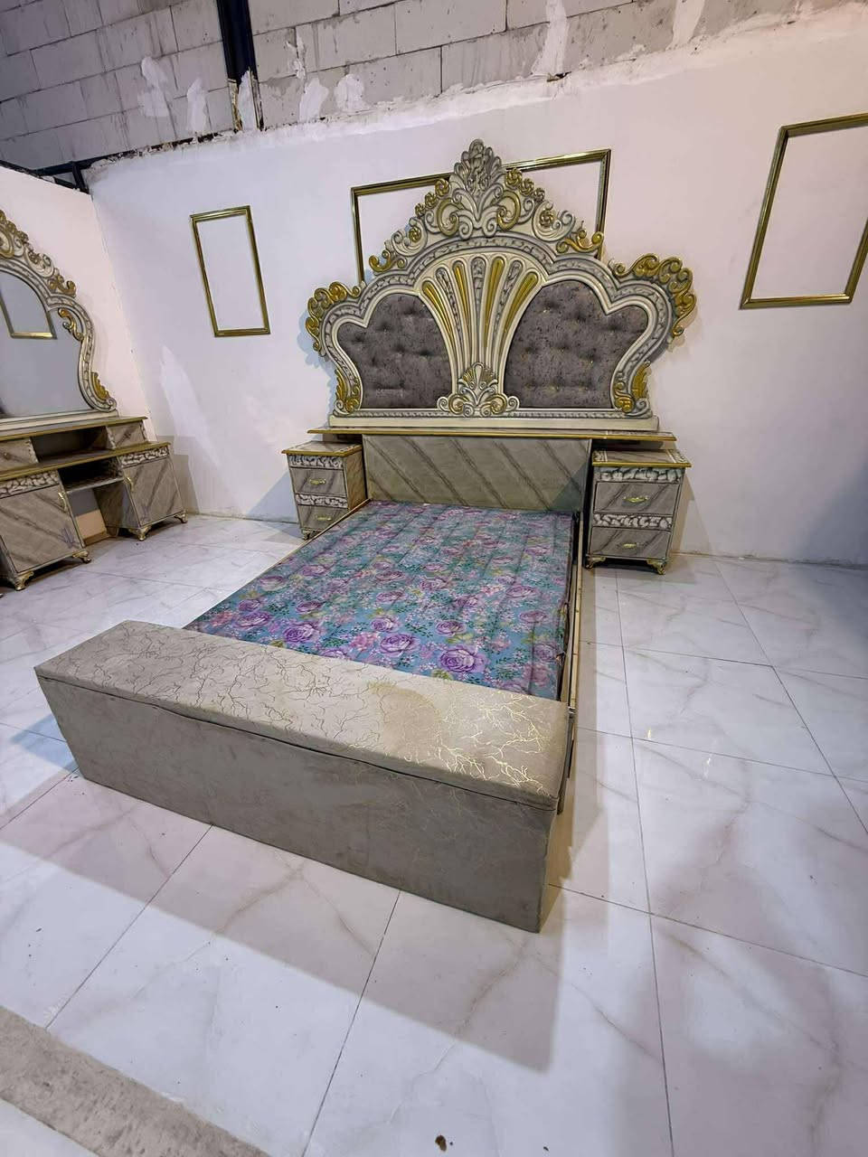 صبغ رارح  رصاصي مرمري
السعر ٨٥٠ ٨٠٠ قفل
شد نقل داخل بغداد مجاني
نضافه ٩٠ 
تسع قطع


**إذا كنت صاحب هذا الإعلان وتريد حذفه لأي سبب، رجاءا أرسل رسالة إلى الدعم الفني**