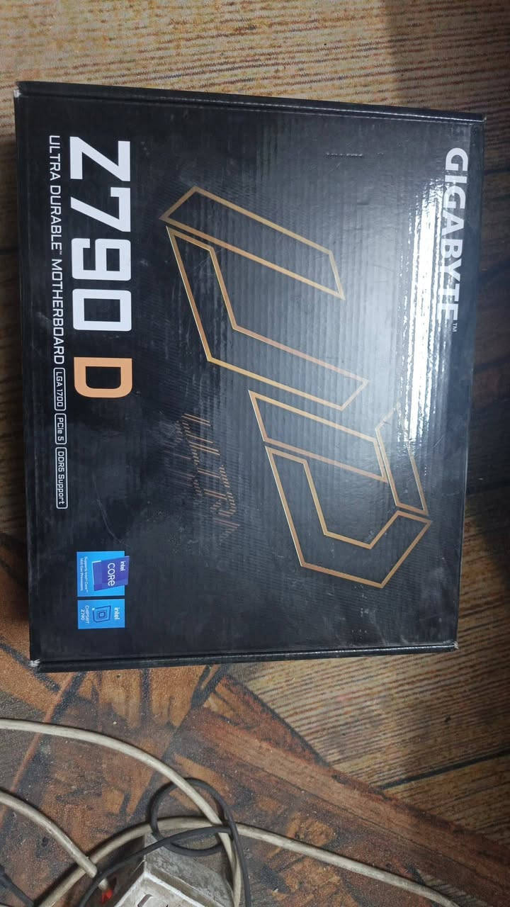 CPU: Intel Core i5-14400F

GPU: PNY GeForce RTX 4060 8GB XLR8

Gaming OC

Motherboard: Gigabyte Z790 D DDR5

RAM: TeamGroup Delta RGB DDR5 32GB (16×2) 6000MHz

SSD: Lexar NM620 NVMe 1TB

PSU: Segotep GN750 750W 80+ Gold

CPU Cooler: DeepCool AG400 Black

Case: Raptor 290-XL Arctic Hawk Black

الملحقات

AOC Gaming 24G4 Fast IPS 180Hz شاشة

HyperX Cloud || سماعة

Logitech G502X Plus موس

مدينه صدر

*********** رقم

سعر مليونين او 100
