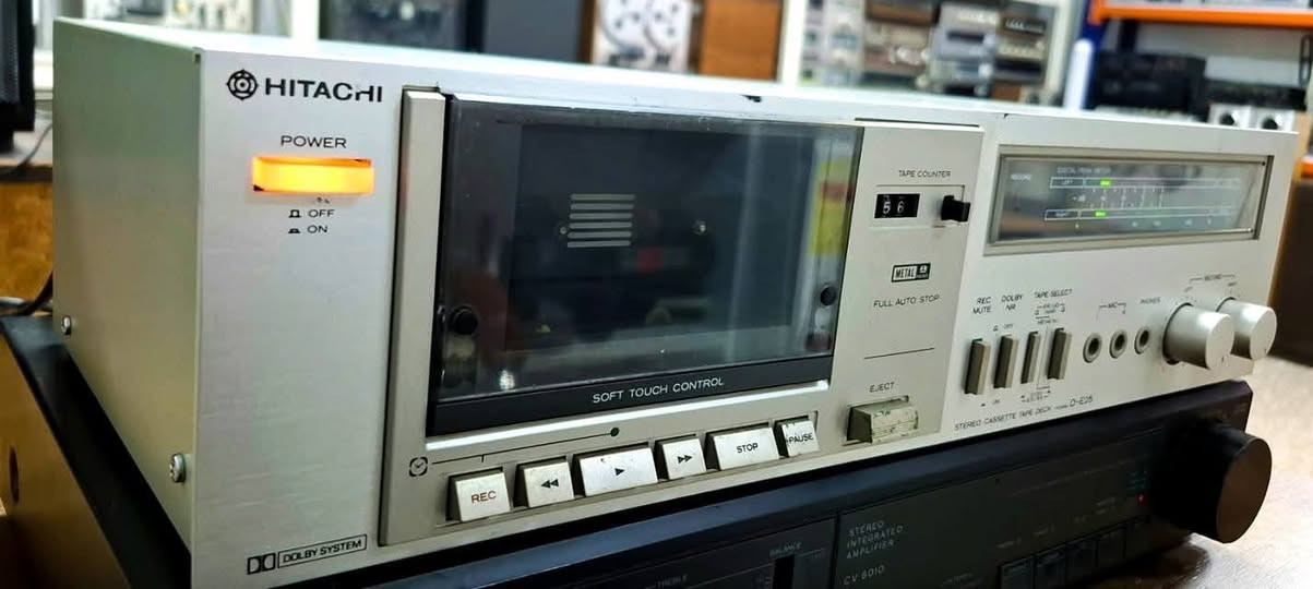 HITACHI DECK CASSETTE
دك كاسیت هیتاشی المنیوم سلفر فیس
 توماتیك دكمه نضام دولبی
كهرباء٢٢٠ بلادي 
 یابانی الصنع
مكانی اربیل 
سعر 85 الف
يوجد توصيل كل المحافظات


**إذا كنت صاحب هذا الإعلان وتريد حذفه لأي سبب، رجاءا أرسل رسالة إلى الدعم الفني**