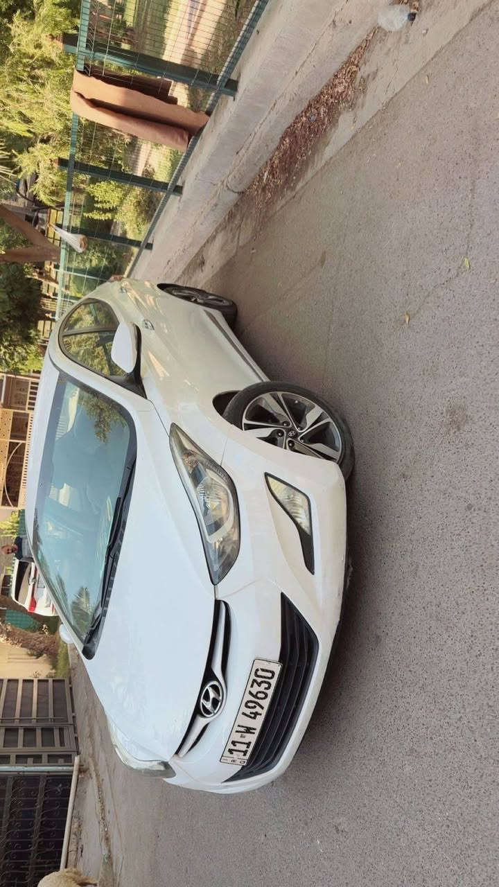 النترا 2015 خليجي
مواصفات عاديه
محرك 1600 دوش
كير مكينه  صدر خير من الله
تبريد ثلج
مابيها نقص جاهزه
السعر 105 وبيها مجال حك الجيه 
مكاني بغداد الدورة 
***********
