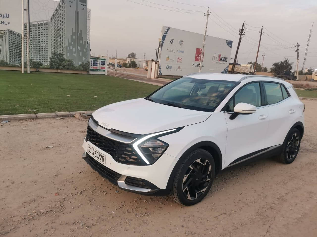 السلام عليكم سبورتج خليجي موديل 2023
مكفوله كفاله عامه سياره جديده ماشيه 30 
بصمه مو اسويج مكاني بغداد حي الجهاد 
السعر 210 وبيه مجال ***********
