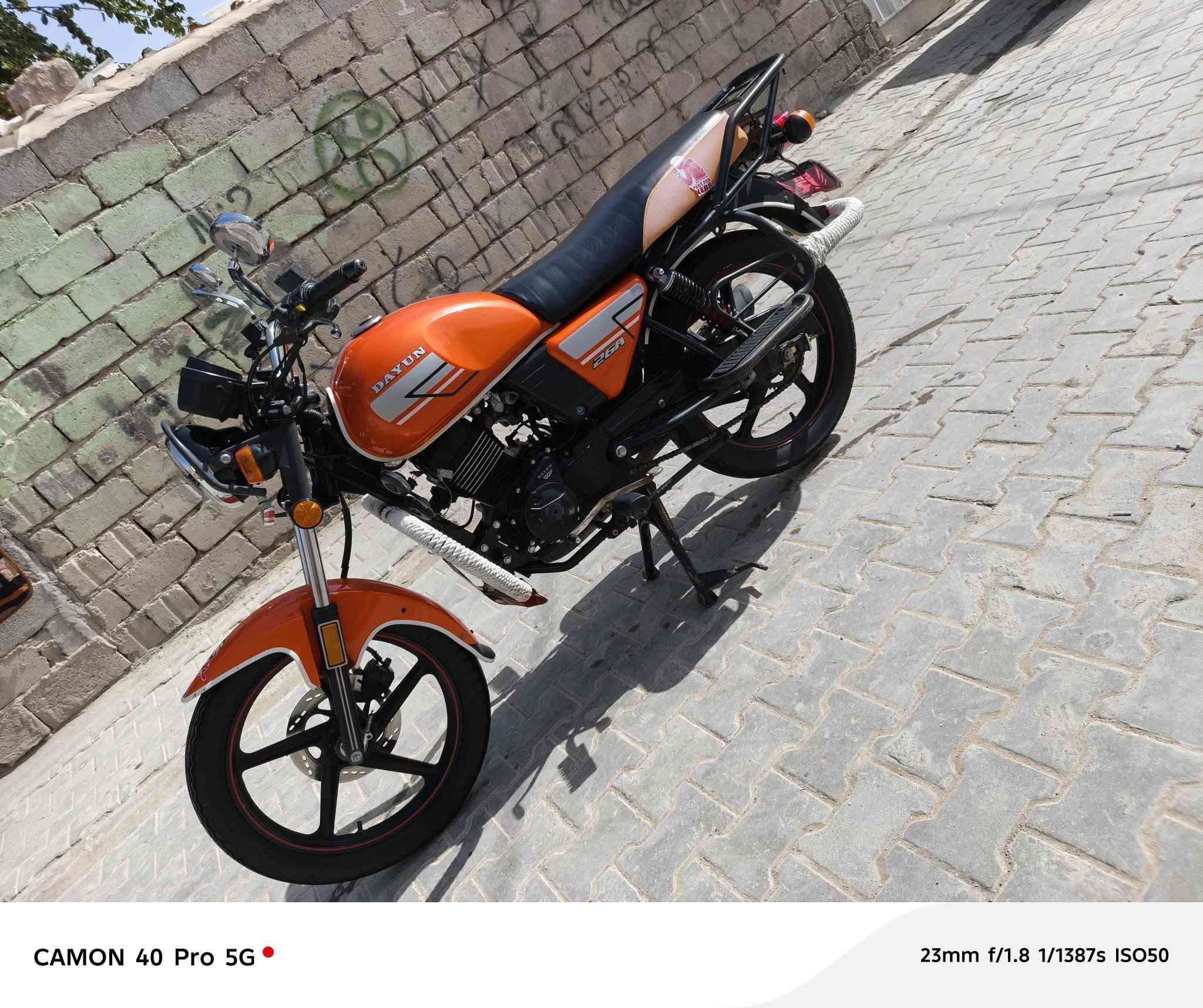 السلام عليكم دراجة للبيع دايون نفخ  مديل 22جديده كهربائية شغاله نكره سلف جاهزه من كلشي مكان كربلاء طويريج رقم الهاتف ***********...***********
