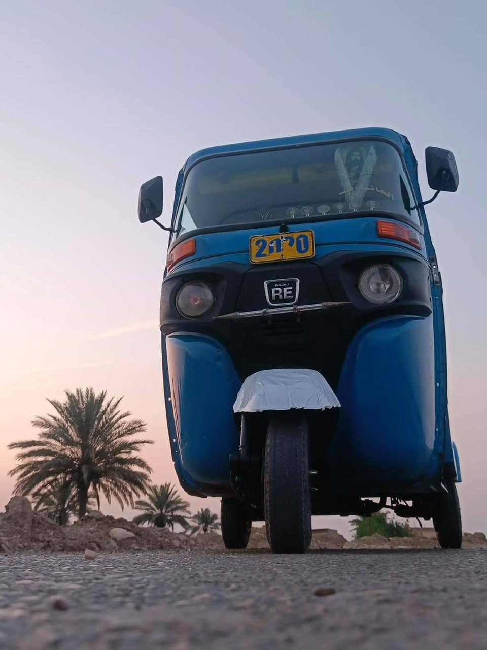 السلام عليكم تكتك للبيع موديل 20 شهر ٩ رقم وسنويه انكليزي
***********
