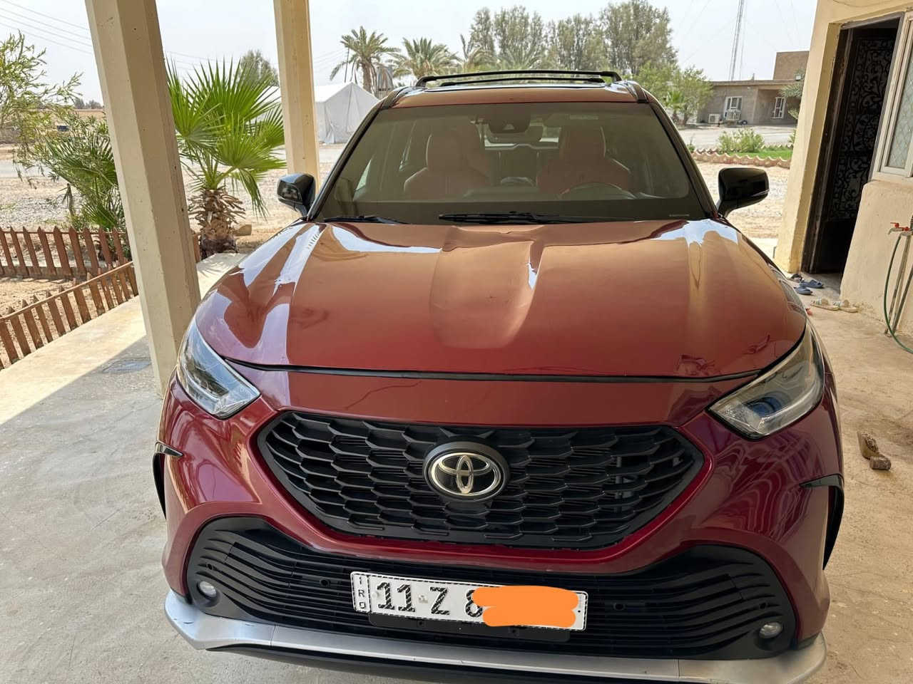 السلام عليكم ورحمة الله 
للبيع نقداً 
تيوتا هايلندر 
موديل 2023 
اربعه سلندر تيربو 
رقم بغداد جديد 
فول مواصفات XSE 
ضرر جاملغ وباب وبنيد 
رقم الشاصي مع المنشور 
ماشيه 49 الف ميل 
مكانها صلاح الدين / العلم 
السعر 295 قابل للتفاوض 
***********
***********
