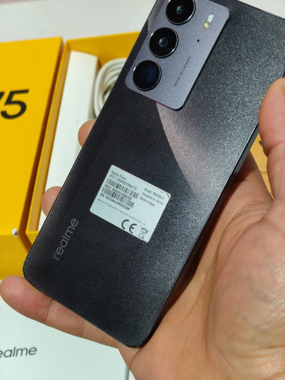 السلام عليكم للبيع ريلمي سي 75جهاز شرط نضافه فول مواصفات فول ذاكرة 512الرام 16 الجهاز كلو بلادي بوبجي 60فريم السعر 170وبي مجال ويرهم مراوس للستفسار ***********
