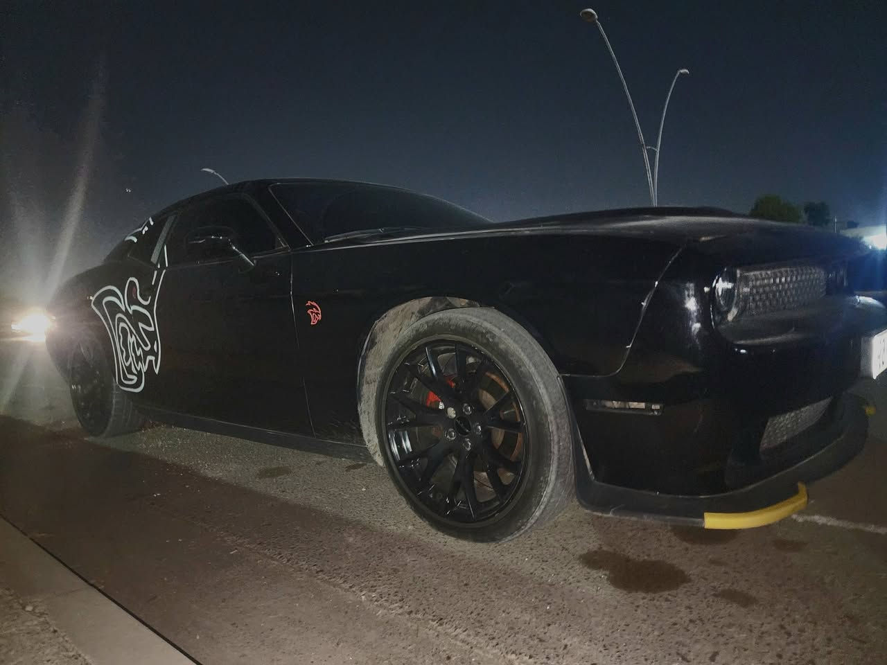 للبيع سعر مناسب
Challenger 2016 v6 
ماشية ٩٦ الف ميل 
سيارة عام سقف تعديل بس ابيع ب عام صبغ 
كير و محرك بشرط بس قباغ محرك مفتوح 
سنوية و رقم كل جديد
صورة حادث موجود ب منشور 
سعر نهائي 109 🔐
رقم اربيل 
مكاني اربيل 
*********** واتس اب

