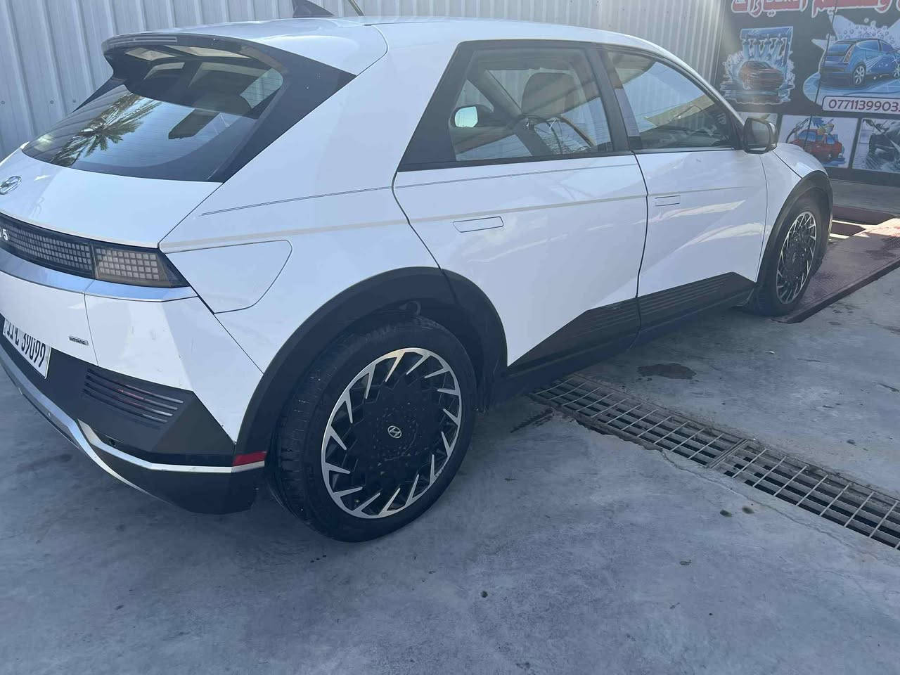 سلام عليكم سياره هونداي ايونك 5  موديل 2022 كهربائيه بالكامل  بيع او المراوس حسب القناه  السعر 155وبيه مجال 
متواجظ فيس واتساب  ***********
