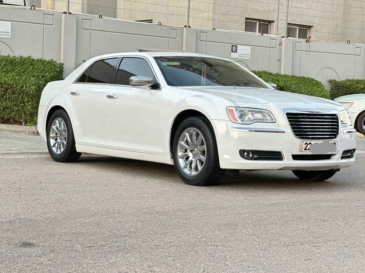 من رخصت الادمن سلام عليكم اوباما مديل 2013 وارد كندي كفاله كلين رقم اربيل الجديد سنويه جديده مكينه 3600 تو ويل ماشيه 97 ميل سياره جديده احلا من الصور 
فول مواصفات 1/1 
بنوراما 
شاشه كبيره 
كشن جلد كهربائي تبريد وتدفئه
ستيرن كهربائي +تدفئه ستيرن 
كشن خزن ميموري 
سكليتر كهربائي 
برده خلفيه 
كامره خلفيه 
تشغيل عن بعد 
مري قلابه 
باقي المواصفات معروفه 
للاستفسار اتصل ***********
بيع او مراوس 
العنوان البصره 
اخوان مكلف بالنشر اني موجود الرقم وستفسر اكثر
