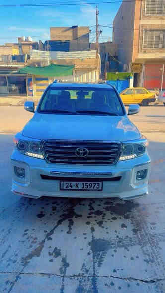 السلام عليكم 
للبيع فقط 

لاندكروز 2015 GX.R مكان السياره بغداد 
السياره بريم 
محرك 6 سلندر   
فول مواصفات 1/1
               ماشيه 142 الف
المواصفات
داخل لون ريجي
شاشه كبيره
فتحة سقف
مري شفط
مري قلاب
بصمة بيبان
بصمة تشغيل
تفتيح وتقفيل لمس
كامره خلفية
طفايه
حساسات امامي خلفي
بلوتوث
ثلاجة
ايكو
لد نهاري
دوسات ليزريه
تحكم استيرن
لايت زنون
كشن كهربائي ٣ دكم
تقفيل جام
اشاير ترحيب
8 ايرباكات
3 قطع تبريد
زراكات لايت
تبريد ثلج كير محرك مكفولات رقم بغداد دولي
السياره بيه الدعاميه الخلفيه مبدله فقط شرط لا ضربه ولا طخه   للاستفسار: *********** بغداد
