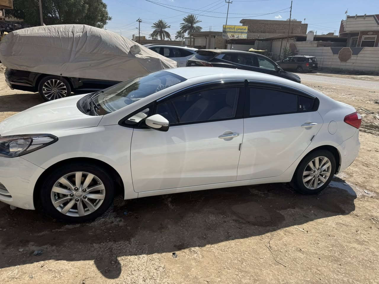 كيا سيراتو موديل 2016 خليجي 
محرك 1600دوش 
رقم بابل تحويل ثاني يوم
اشاير بالمري 
‏5 ويل كب 
كامرة خلفية
كير مكينه حدادية تبريد كفاله
سيارة نضافة 100‎%‎ ماناقصها اي شي 
بيها فقط الجاملغ جهة السائق صبغ الباقي كفالة 
عنواني بابل مركز المدينه 
اي استفسار 

***********
