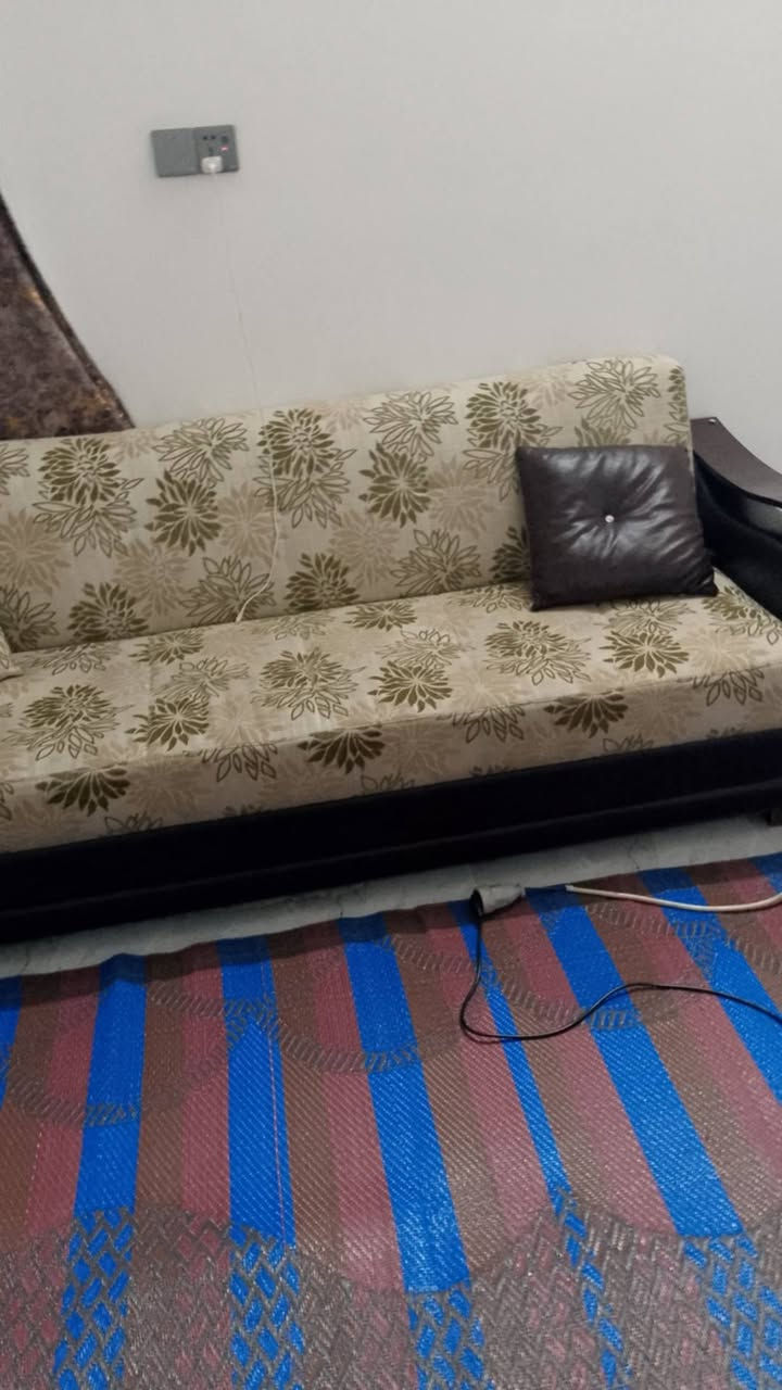 #للبيع طخم   #عررراقي ثقيل جدددأ لابي ضررر ولا كسر #موصل فقط   #السعر 300 ثلاث قطع كبار   والباقي #قطع اصغر


**إذا كنت صاحب هذا الإعلان وتريد حذفه لأي سبب، رجاءا أرسل رسالة إلى الدعم الفني**