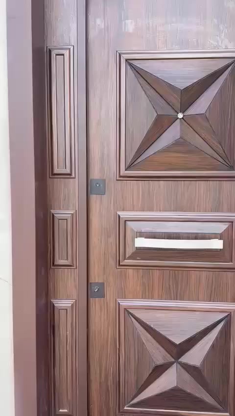 �🔥 استثمر بهدوء… وامتلك رفاهية الريف داخل بغداد 🔥🌿

هل تبحث عن مكان يجمع بين الهدوء، الخصوصية، وفرصة استثمار رابحة؟
✨ هذه فرصتك لامتلاك مزرعة مميزة في موقع مطلوب ✨

📍 الدورة / عرب جبور – مجمع الزمرد
📄 طابو زراعي (سند 25) ✔️

🌟 مميزات ما تتكرر:
1️⃣ 📐 مساحة 1000 متر – مثالية لمشروعك أو استراحتك الخاصة
2️⃣ 🛣️ شارع 15 متر مبلط – مخصص للمزارع فقط (هدوء وراحة تامة)
3️⃣ 🏡 بناء حديث 2026 – جاهز بدون تعب أو مصاريف إضافية
4️⃣ 🌴 أجواء ريفية راقية – تبعدك عن ضوضاء المدينة وتقرّبك للراحة

💡 ليش تختارها؟
✔️ موقع مرغوب وقابل للارتفاع بالسعر
✔️ مناسبة للسكن أو الاستثمار أو الاستجمام
✔️ فرصة نادرة بهالمواصفات والسعر

💰 السعر: 460 (قابل للتفاوض)

📞 احجز فرصتك الآن قبل لا تضيع:
***********
***********

⚠️ الفرص المميزة ما تنتظر… والبيع للجادين فق
